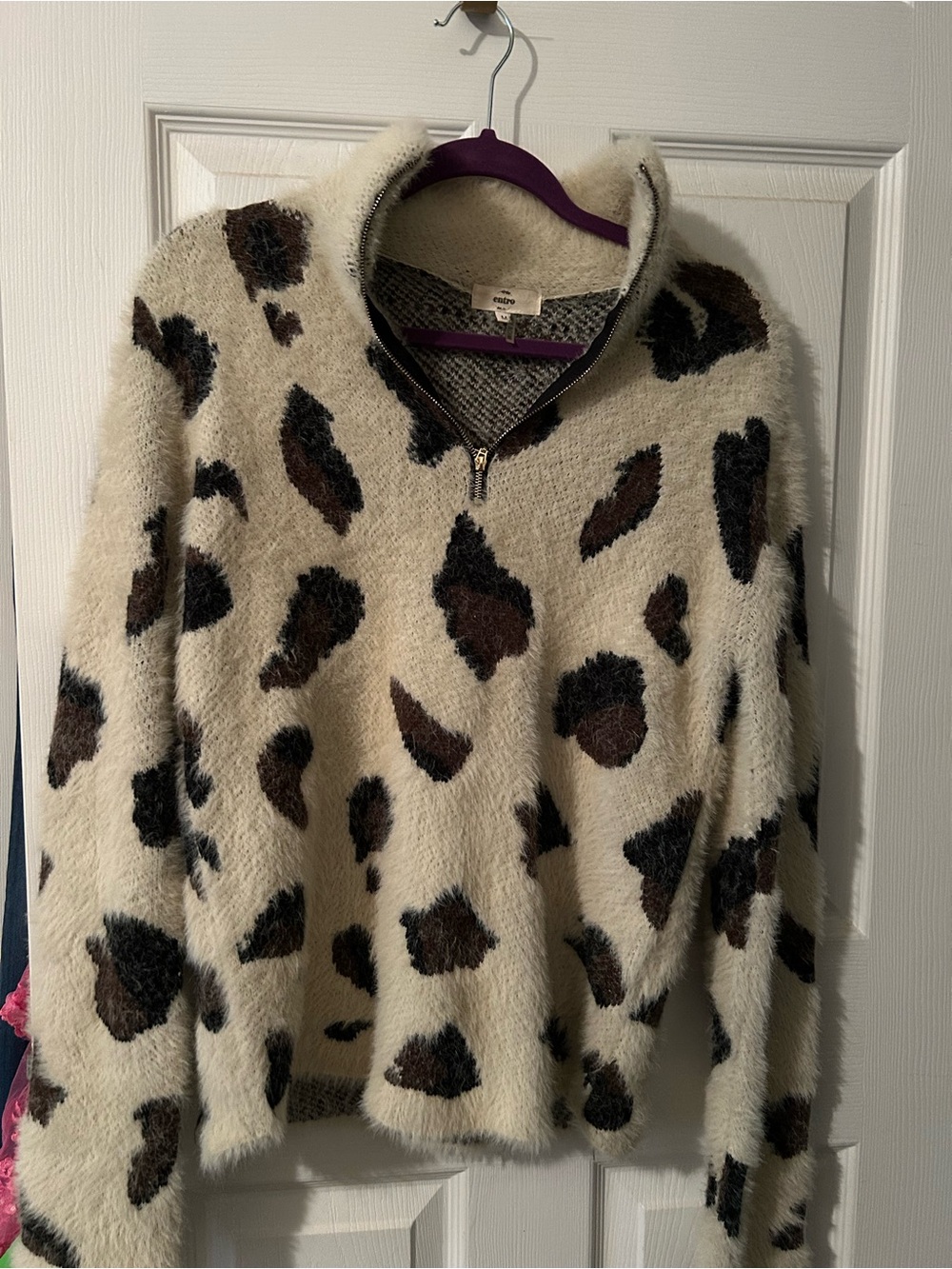 entro Cream Leopard Half-Zip Turtleneck Sweater